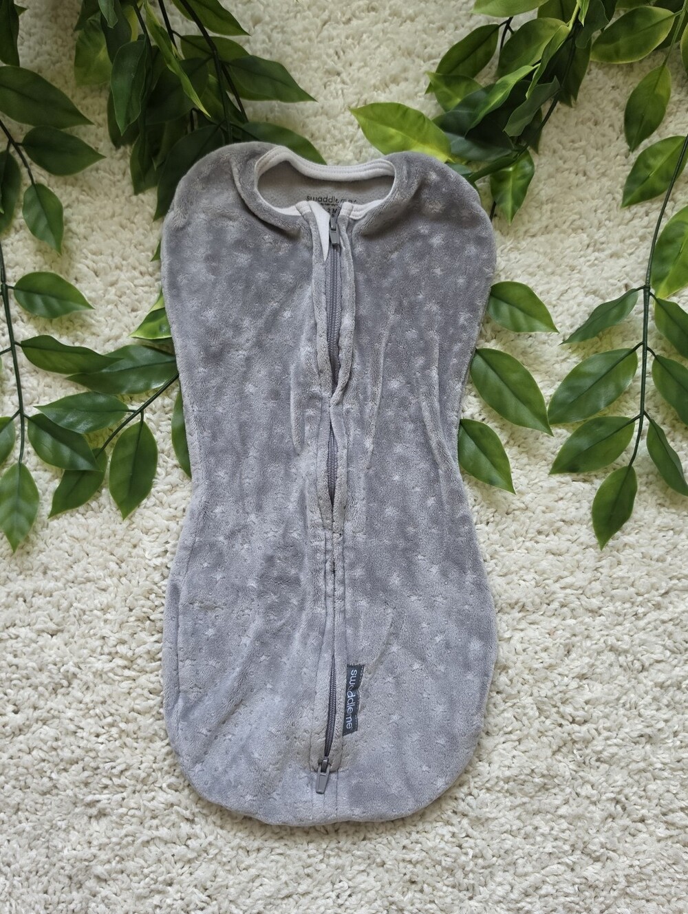 Unisex Baby Swaddle Me Swaddle (0-2 Months)
